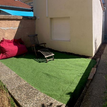 Jolie, Cozy, Confortable Maison De Ville Au Calme A 5Min Du Centre De Verdun, Parking Devant La Maison Belleville-Sur-Meuse 외부 사진